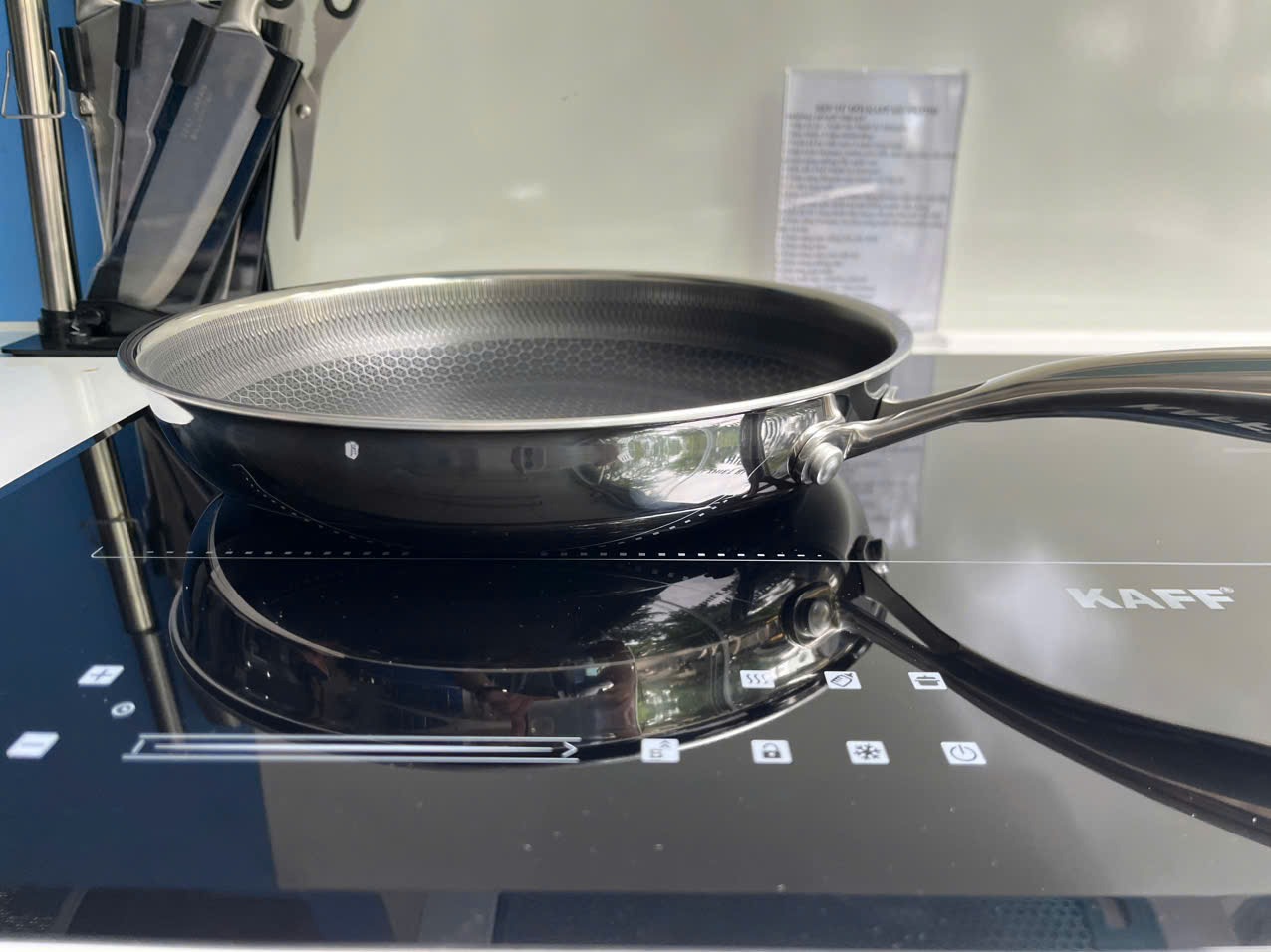 Bếp điện từ có tốn điện không 5