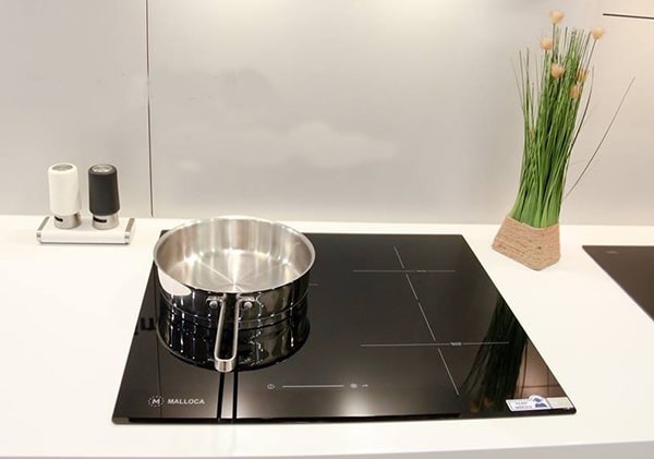 Bếp từ Malloca có tốt không 1