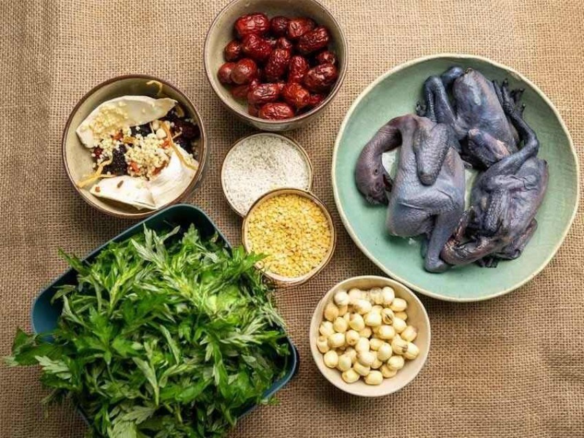 Cách làm gà tiềm thuốc bắc 4