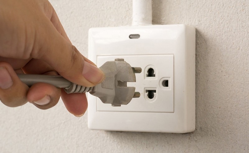 Có nên rút điện bếp từ sau khi sử dụng không 2