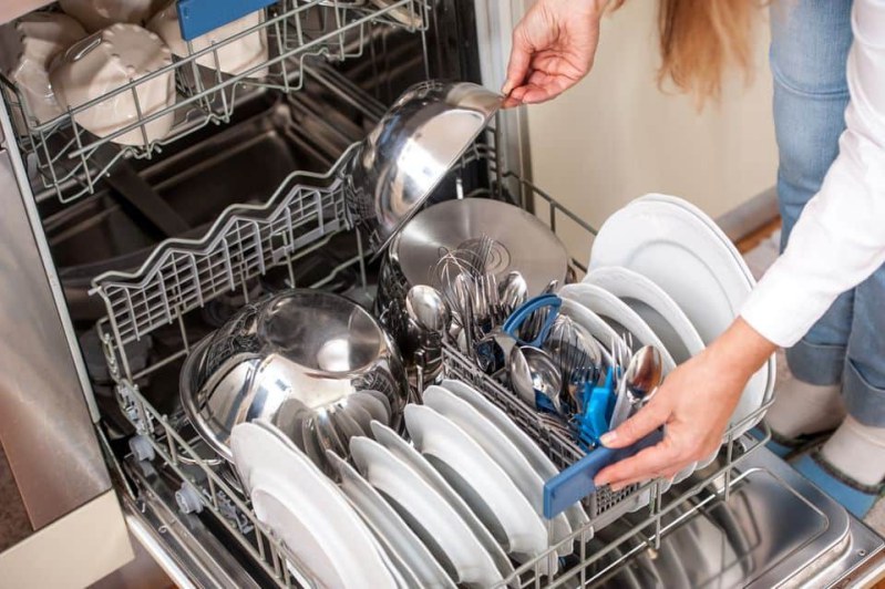 Có nên mua máy rửa chén không 3