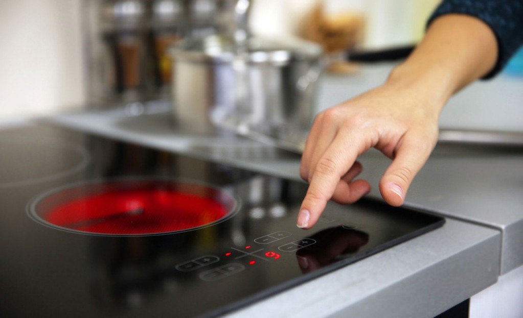 So Sánh Bếp Từ Và Bếp Hồng Ngoại 4