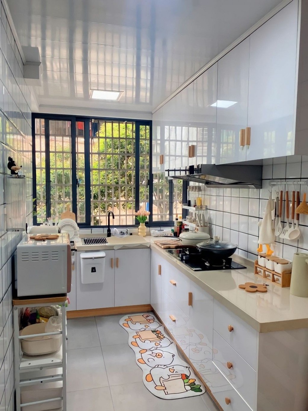 Ý tưởng trang trí nhà bếp nhỏ độc đáo ấn tượng 17